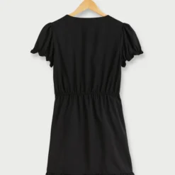 Molly Bracken Robe Courte Portefeuille Volantée - Noir -Promos Sublisca Magasin 001001022 002 V2 T4