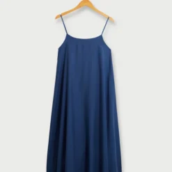 Molly Bracken Robe Longue Évasé Unie, Dos Échancré - Bleu