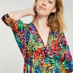 Molly Bracken Robe Courte Décolleté Dos, Manches Chauve Souris, Motif Fleuri - Noir -Promos Sublisca Magasin 001001182 001 V4 T4