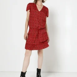 Ikks Robe Taille Basse Volantée - Rouge Bordeaux 6 Ikks Robe Taille Basse Volantée - Rouge Bordeaux -Promos Sublisca Magasin 001004414 001 V3 T4