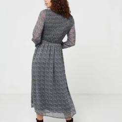 MEXX Robe Smockée En Voile Imprimé - Noir -Promos Sublisca Magasin 001004423 001 V3 T4