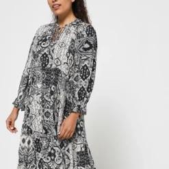 Ikks Robe Courte Blousante À Volants - Noir