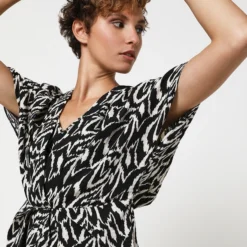 SEE U SOON Robe Courte Effet Drapé - Noir -Promos Sublisca Magasin 001004477 001 V4 T4