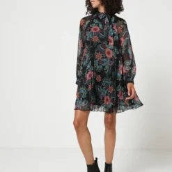 Molly Bracken Robe Plissée Col Lavallière À Imprimé Cachemire - Noir -Promos Sublisca Magasin 001004478 001 V3 T4