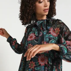 Molly Bracken Robe Plissée Col Lavallière À Imprimé Cachemire - Noir -Promos Sublisca Magasin 001004478 001 V4 T4