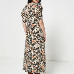 ONLY Robe Fendue En Crêpe Imprimée - Ecru -Promos Sublisca Magasin 001004539 001 V4 T4