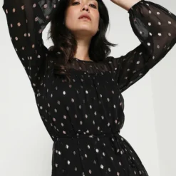 ONLY Robe Courte En Voile À Imprimé Foil - Noir -Promos Sublisca Magasin 001004595 001 V4 T4