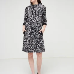Betty Barclay Robe En Molleton Imprimé Animalier - Noir -Promos Sublisca Magasin 001004631 001 V3 T4