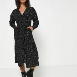 ONE STEP Robe Chemise Imprimée Avec Capuche - Noir -Promos Sublisca Magasin 001004647 001 V3 T4