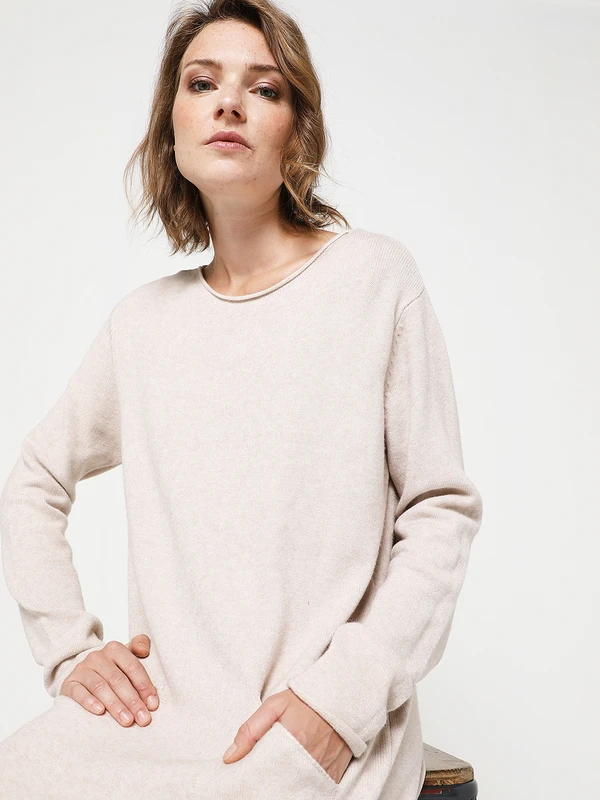 Robe Pull+ Écharpe À Pompons - Beige 4 Robe Pull+ Écharpe À Pompons - Beige – Image 4