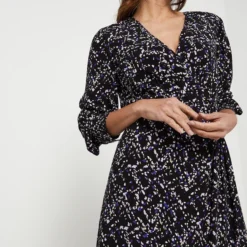 Comma Robe Fluide Inspiration Portefeuille - Noir -Promos Sublisca Magasin 001005999 001 V4 T4