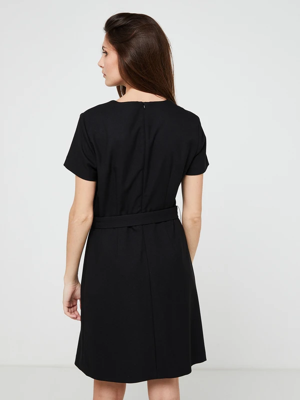 Robe Droite Avec Ceinture - Noir 2 Robe Droite Avec Ceinture - Noir – Image 2