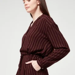 Robe Droite Fines Rayures Fantaisie - Rouge Bordeaux -Promos Sublisca Magasin 001009879 001 V4 T4