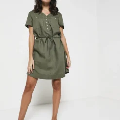 Robe Ceinturée En 100% Lin - Vert 6 Robe Ceinturée En 100% Lin - Vert -Promos Sublisca Magasin 001011395 002 V3 T4