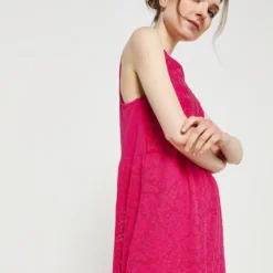 Desigual Robe En Dentelle À Volants Étagés - Rouge -Promos Sublisca Magasin 001011430 001 V3 T4