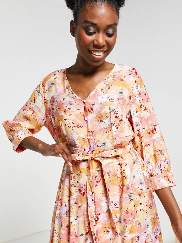 Vila Robe Blousante Boutonnée - Rose 2 Vila Robe Blousante Boutonnée - Rose – Image 2