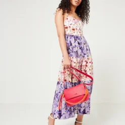 Desigual Robe À Bretelles Imprimée Fleurs - Violet 6 Desigual Robe À Bretelles Imprimée Fleurs - Violet -Promos Sublisca Magasin 001012052 001 V3 T4