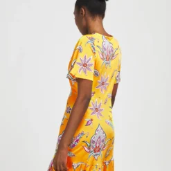 Desigual Robe En Jersey Fluide - Jaune 7 Desigual Robe En Jersey Fluide - Jaune -Promos Sublisca Magasin 001018654 001 V4 T4