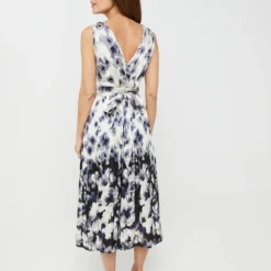 ESPRIT Robe Imprimé À Décolleté Et Dos Croisés - Noir -Promos Sublisca Magasin 001022710 001 V2 T4