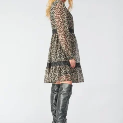 LE TEMPS DES CERISES Robe Droite Reve - GREEN LEO -Promos Sublisca Magasin 001023239 001 V3 T4