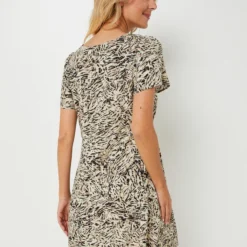 Vero Moda Robe Imprimée Néo Camouflage - Vert -Promos Sublisca Magasin 001025335 001 V2 T4