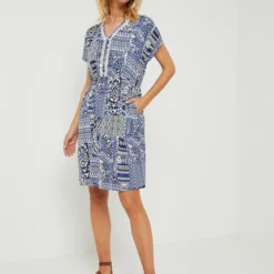 Robe En Crépon Imprimé Avec Dentelle - Bleu -Promos Sublisca Magasin 001025336 001 V3 T4