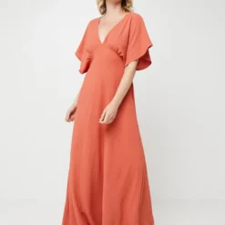 Molly Bracken Robe Longue Fluide Unie - Corail -Promos Sublisca Magasin 001025361 002 V3 T4