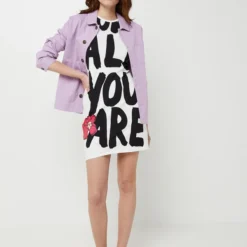 Desigual Robe Tee-shirt Avec Message - Blanc -Promos Sublisca Magasin 001025547 001 V3 T4