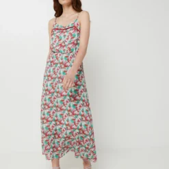 Robe Longues À Bretelles Imprimée Fleurs - Rose 6 Robe Longues À Bretelles Imprimée Fleurs - Rose -Promos Sublisca Magasin 001025549 001 V3 T4