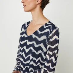 STREET ONE Robe Housse Manches Longues En Voile Imprimé En Polyester Recyclé - Bleu Marine 7 STREET ONE Robe Housse Manches Longues En Voile Imprimé En Polyester Recyclé - Bleu Marine -Promos Sublisca Magasin 001027246 001 V4 T4