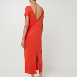 Robe Longue Droite, Décolleté Dos En Maille Fluide Et Extensible - Orange 5 Robe Longue Droite, Décolleté Dos En Maille Fluide Et Extensible - Orange -Promos Sublisca Magasin 001027280 001 V2 T4