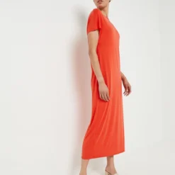Robe Longue Droite, Décolleté Dos En Maille Fluide Et Extensible - Orange 6 Robe Longue Droite, Décolleté Dos En Maille Fluide Et Extensible - Orange -Promos Sublisca Magasin 001027280 001 V3 T4