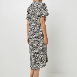 Vila Robe Longue Ample À Imprimé Feuillage, Taille À Resserrer - Ecru -Promos Sublisca Magasin 001027292 001 V2 T4