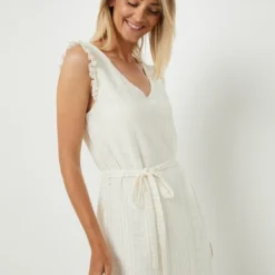 Robe Housse Ceinturée En Tissu Jacquard Ajouré Effet Broderie - Ecru -Promos Sublisca Magasin 001027296 001 V4 T4