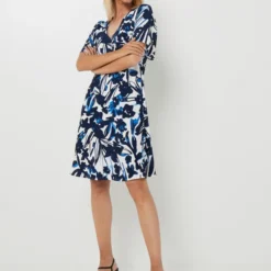 ESPRIT Robe Droite Fluide Midi À Imprimé Fleuri Effet Aquarelle, Manches Papillon - Bleu -Promos Sublisca Magasin 001027297 001 V3 T4